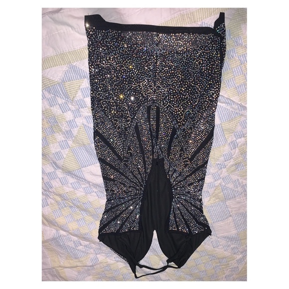 Black diamond dress - Picture 3 of 3